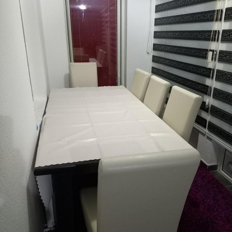 Apartman Kenan - Three-Bedroom Apartment - 15