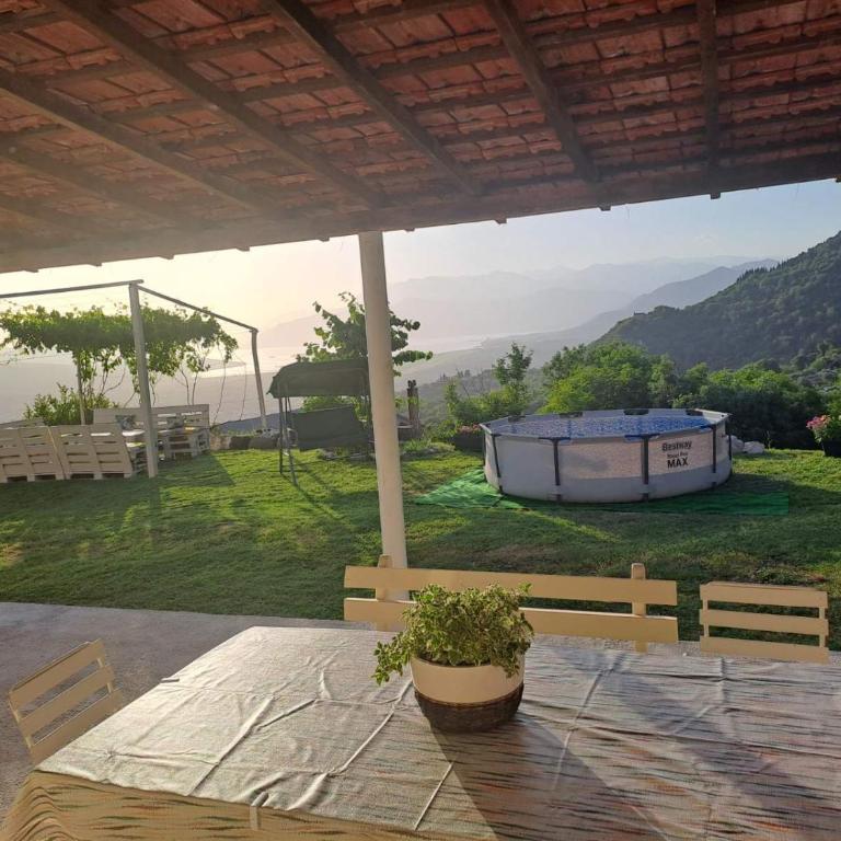 Village House DIMS - Two-Bedroom House - 8