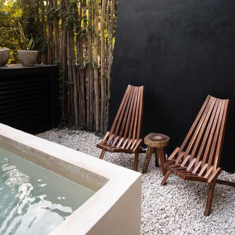 Luxury Twin Villas, 4 Private Pools, 2 Rooftops, BBQ, Near Beach - Villa - 23
