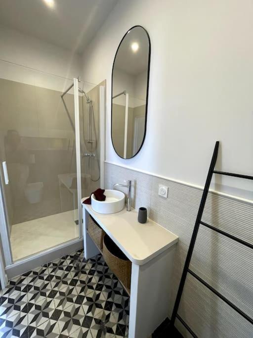 Appartement cosy, climatisé et central à deux pas de la mer ! - Appartement 1 Chambre - 8