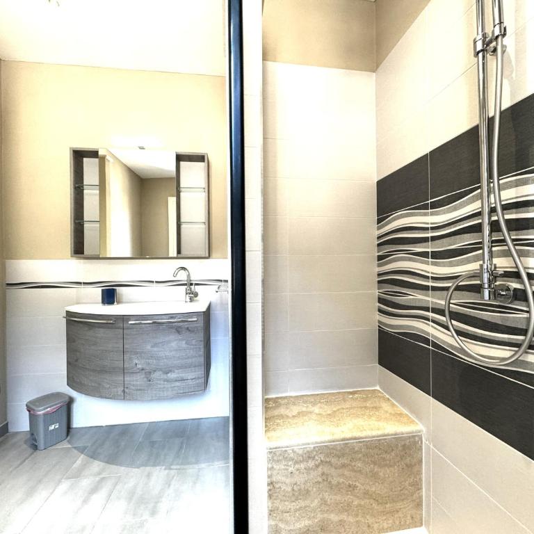 La Piazzetta del Castellare - Appartamento con 2 Camere da Letto - 31