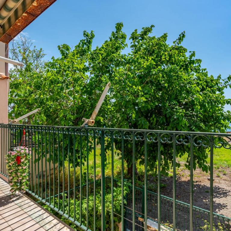 GuestHost - Seaside Flat Just Steps from the Beach - Appartamento con 1 Camera da Letto - 8