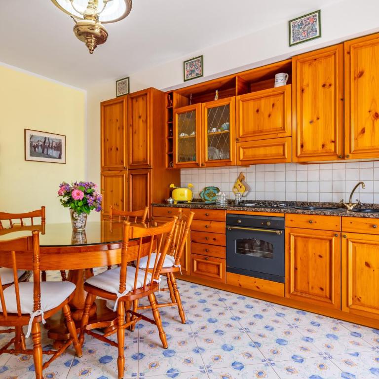 GuestHost - Seaside Flat Just Steps from the Beach - Appartamento con 1 Camera da Letto - 6