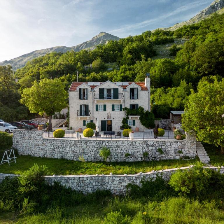 Villa Mona Lisa Montenegro - Vila - 1