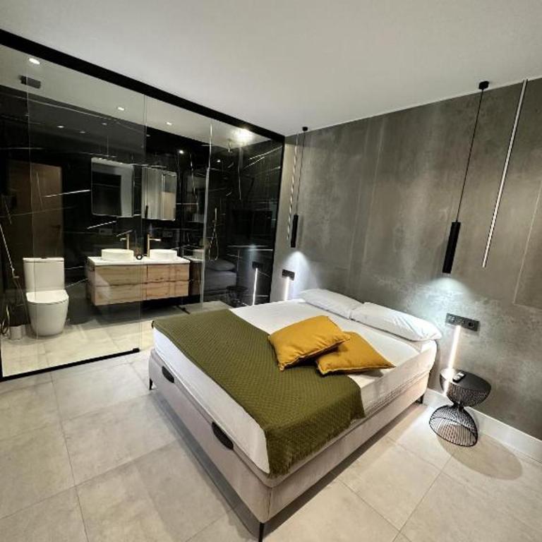 Mirador Suites - Two-Bedroom Apartment with Terrace and Sea View - 17