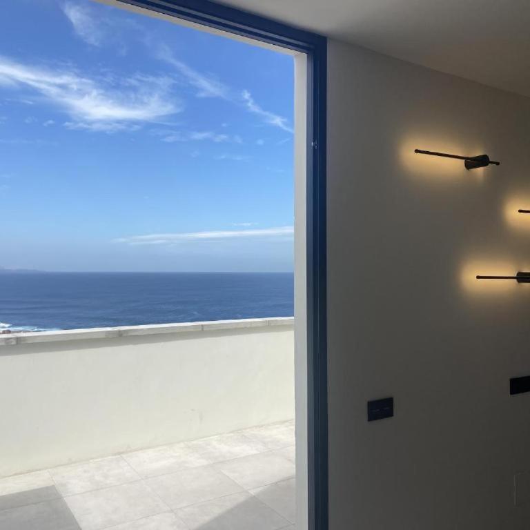Mirador Suites - Two-Bedroom Apartment with Terrace and Sea View - 19