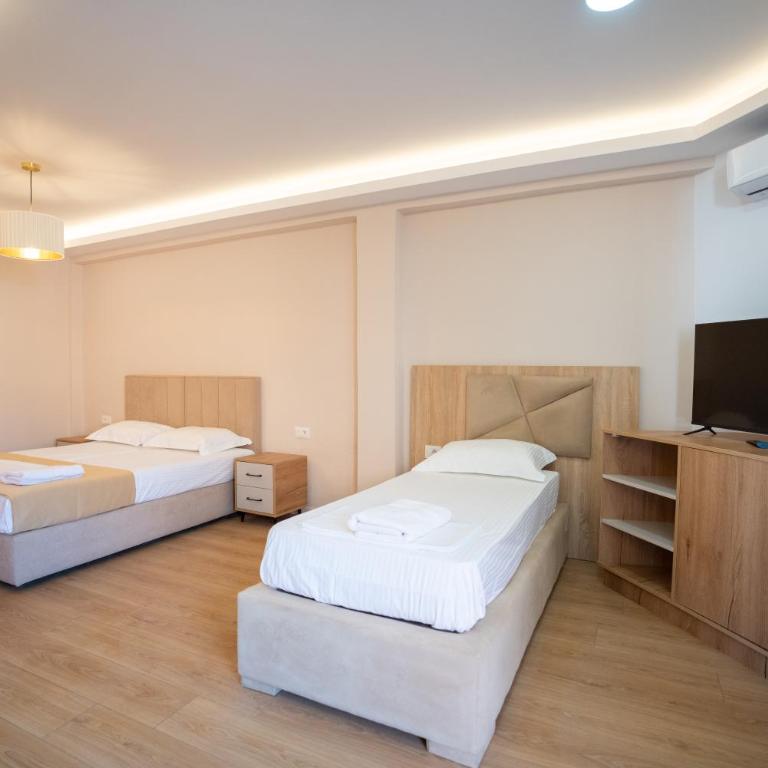 Illyria Hotel - Porodična Soba sa Pogledom na Planine - 17