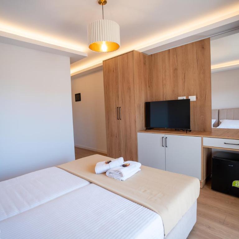 Illyria Hotel - Deluks Dvokrevetna Soba sa Bračnim Krevetom i Balkonom - 30