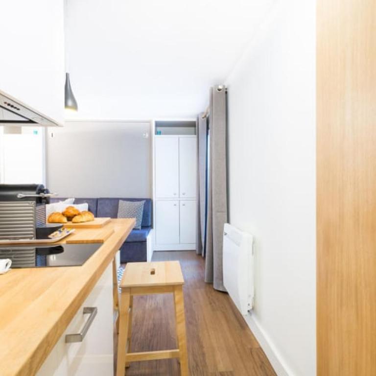 GuestReady-Designer Studio for 2, close to Louvre! - Studio - 9