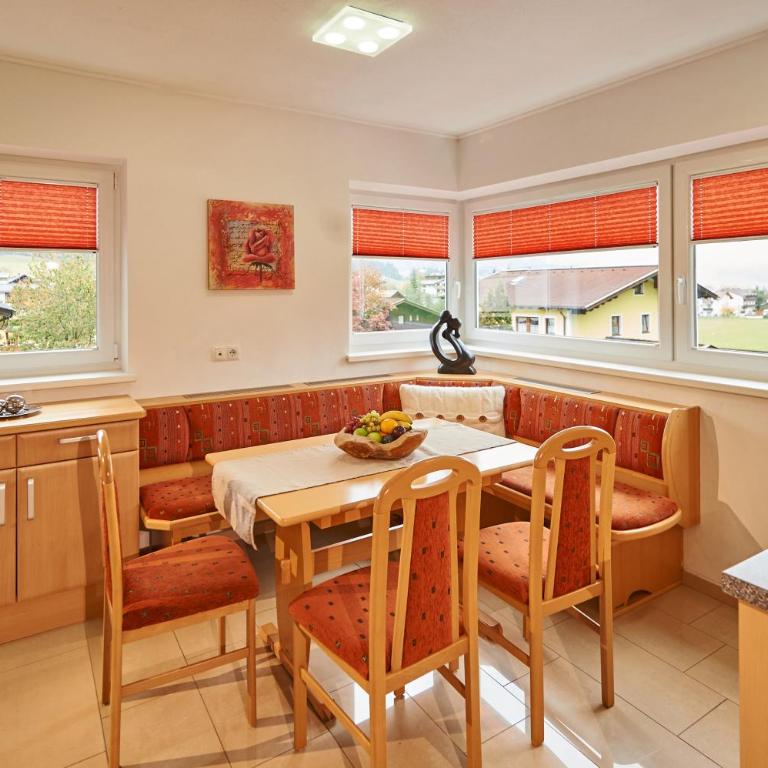 Ferienhaus Astrid - Apartment mit 2 Schlafzimmern und Balkon - 3