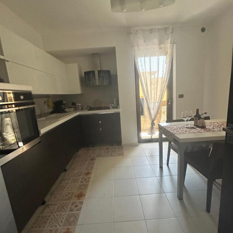 Dimora del Sole - Appartamento con 2 Camere da Letto - 10