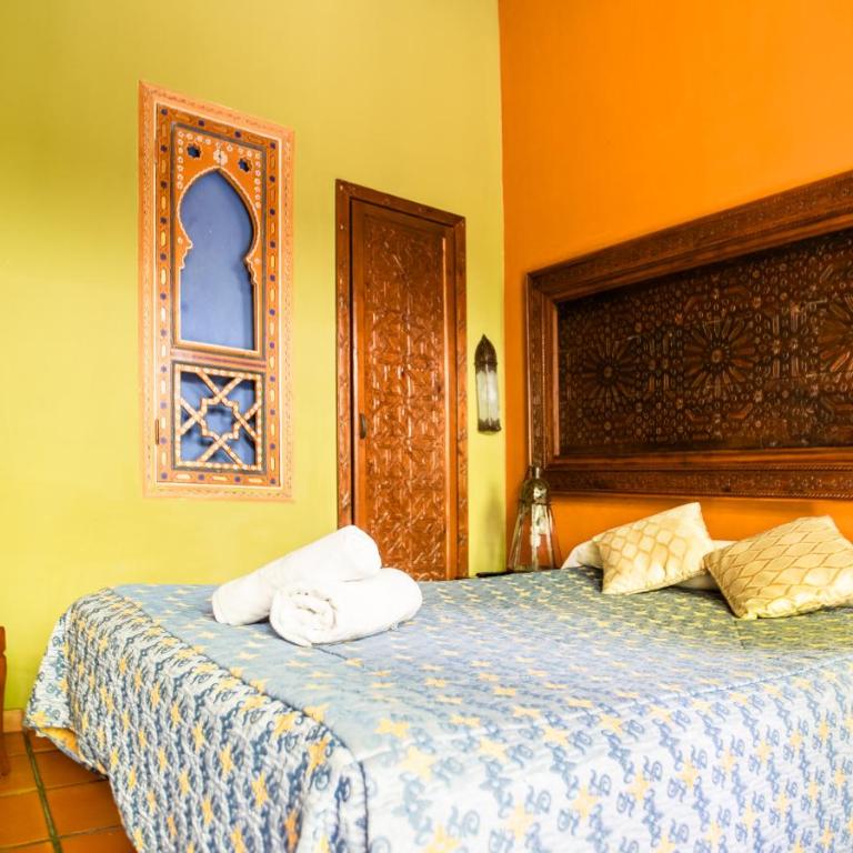 Safestay Cordoba Mezquita Catedral - Habitación Doble con baño privado - 5