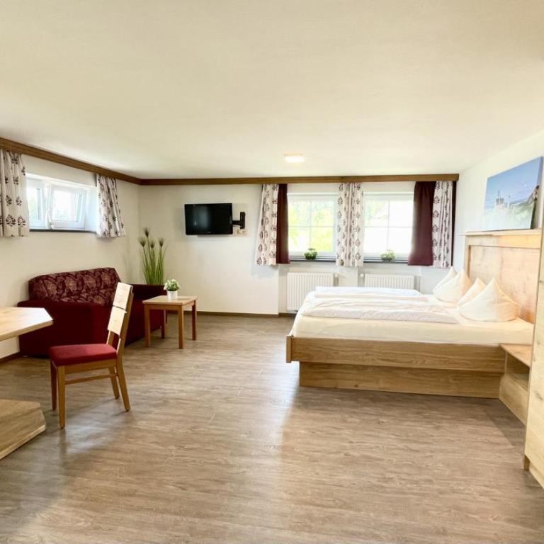 Landhotel Schwarzenbach - Wellness & Spa - Camera Matrimoniale Deluxe - 6