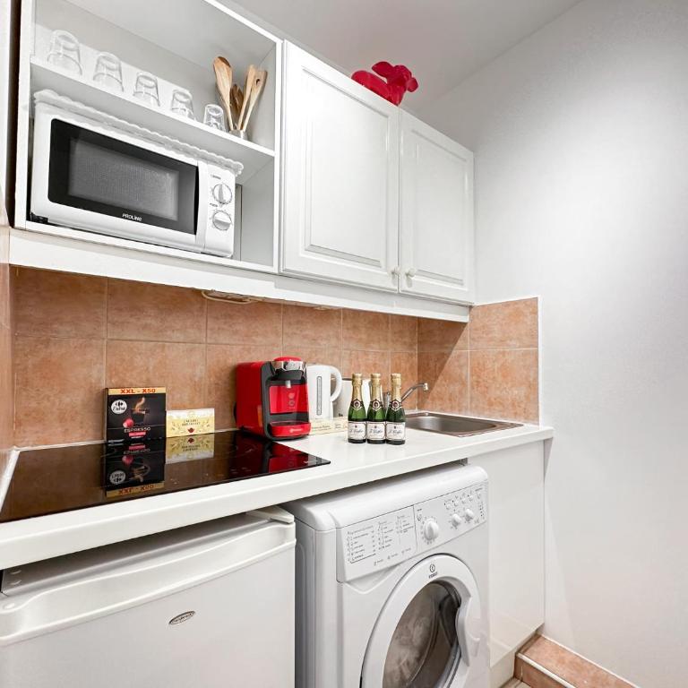 Palais Josephine 1BR Bnbrickeys - Appartement 1 Chambre - 2