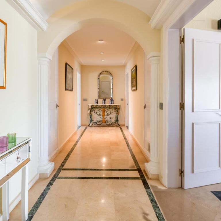 Penthouse Boutique Suite Marbella - Apartamento - 65