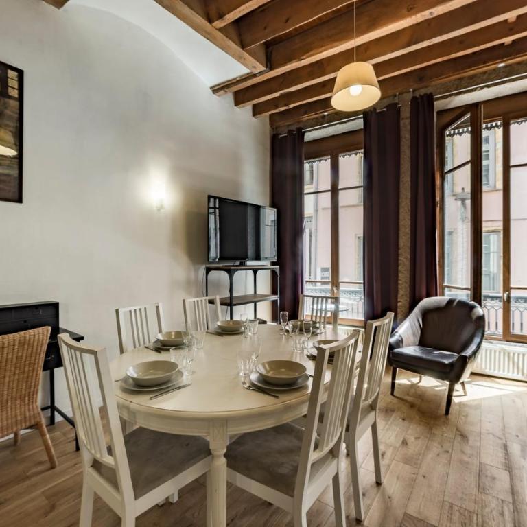 AllinLyon | Grand loft chic & chaleureux - Appartement - 15