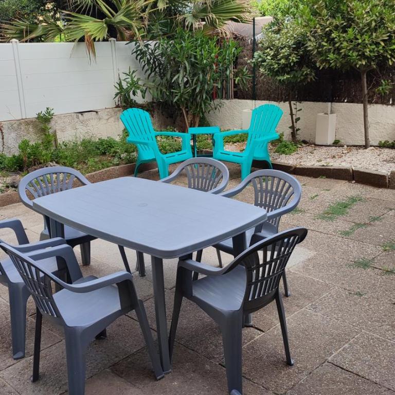 T2 RDC avec Jardin, Cap d'Agde, Secteur Falaise, 100 m plage, Clim, WIFI, Parking - Apartment mit 1 Schlafzimmer - 10
