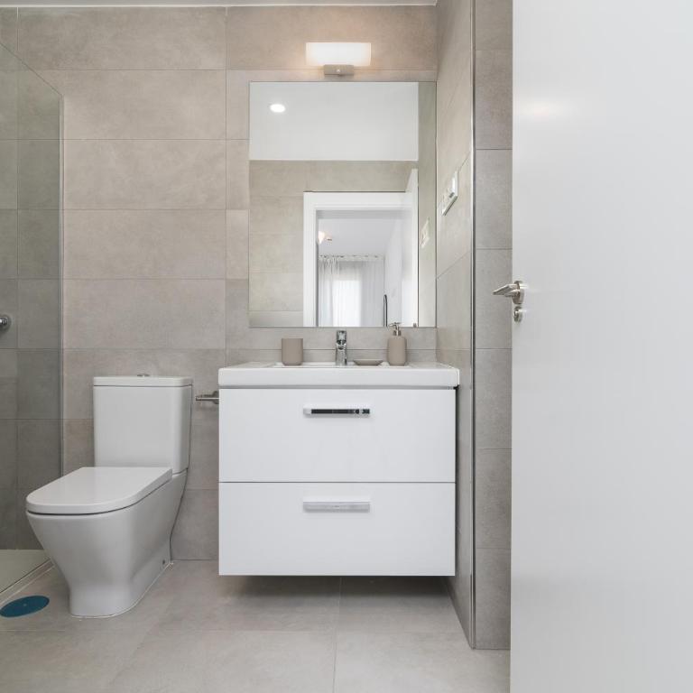 Málaga Urban Sky 12º - Apartamento Deluxe de 2 dormitorios con vistas al jardín - 15
