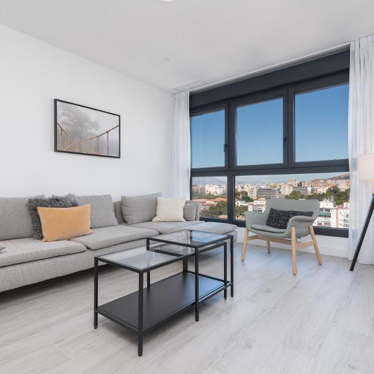 Málaga Urban Sky 12º - Apartamento Deluxe de 2 dormitorios con vistas al jardín - 6