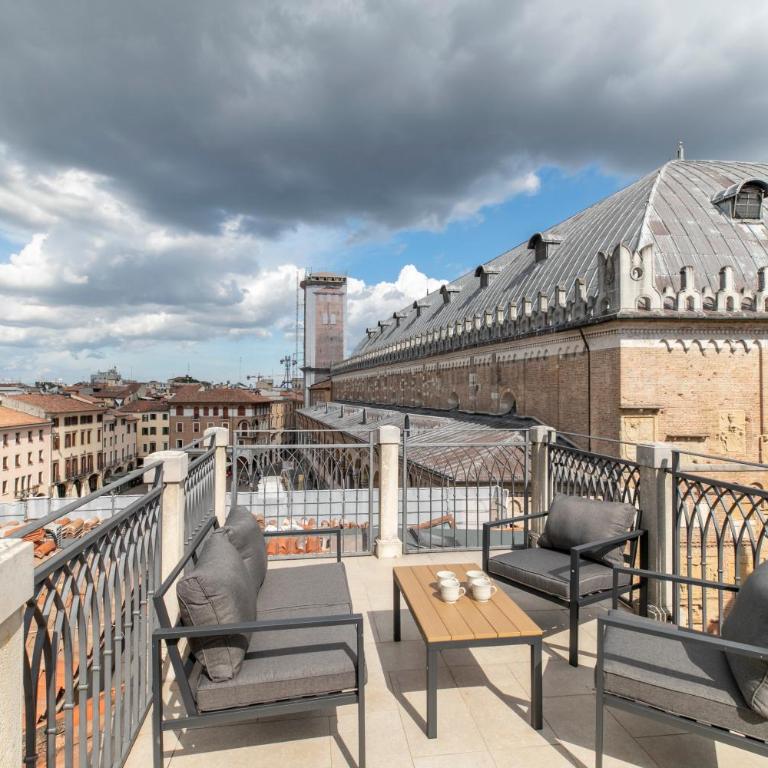 La terrazza sulle Piazze - Centro Storico - Appartamento con 3 Camere da Letto - 2