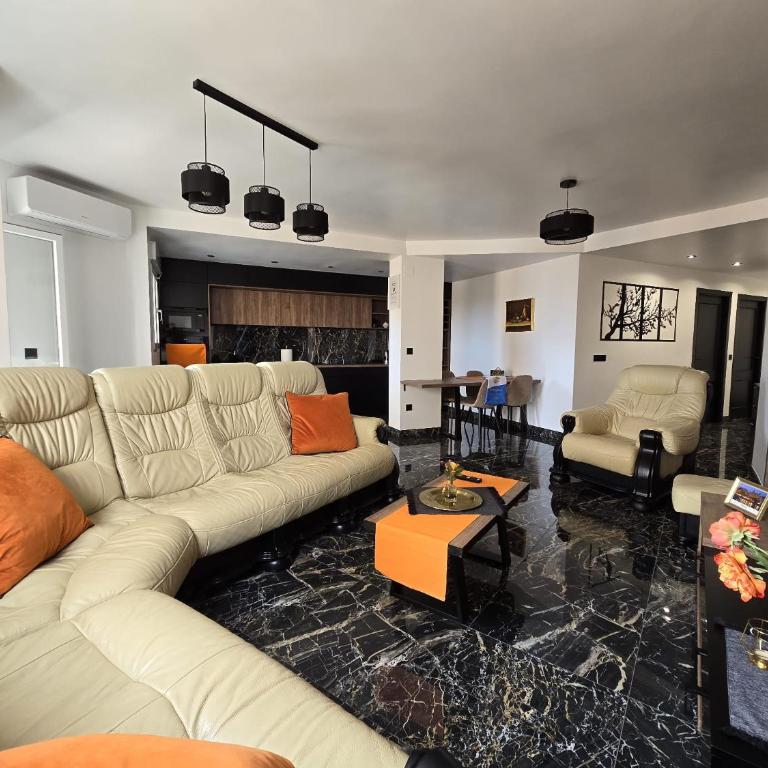 Paralela Estocolmo - Front Sea View - Two-Bedroom Apartment with Balcony and Sea View - 8