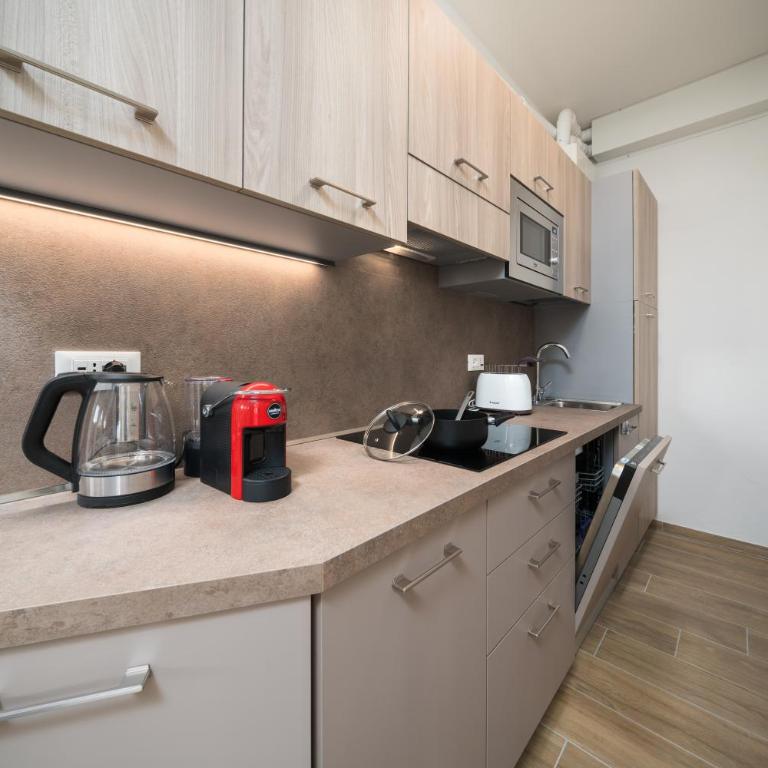 Belle Maison - Du Lac Apartments - Two-Bedroom Apartment - 20