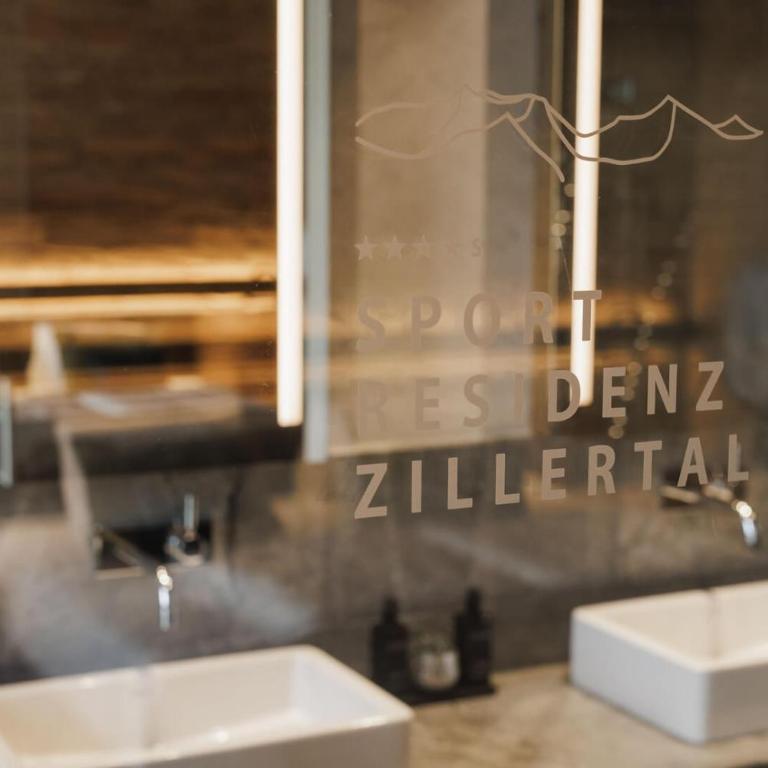 Sportresidenz Zillertal - 4 Sterne Superior - Classic Doppelzimmer - 1