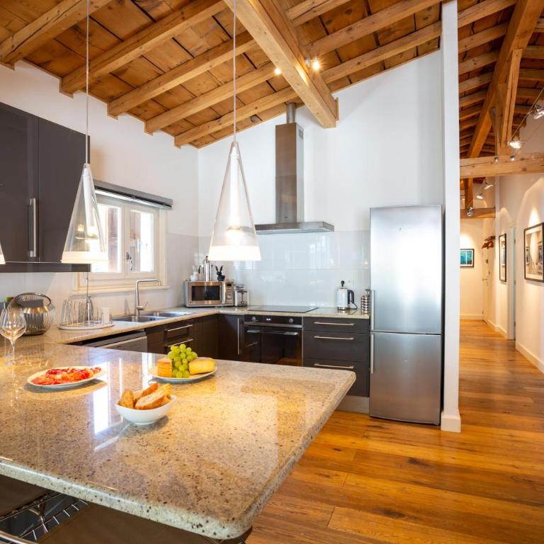 Le Bartavel Apartment - Chamonix All Year - Three-Bedroom Apartment - 10