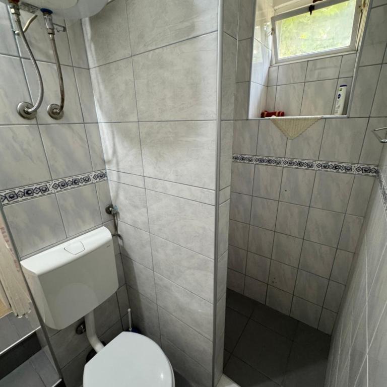 Apartments and rooms Lena - Triple Room with Private Bathroom - 14