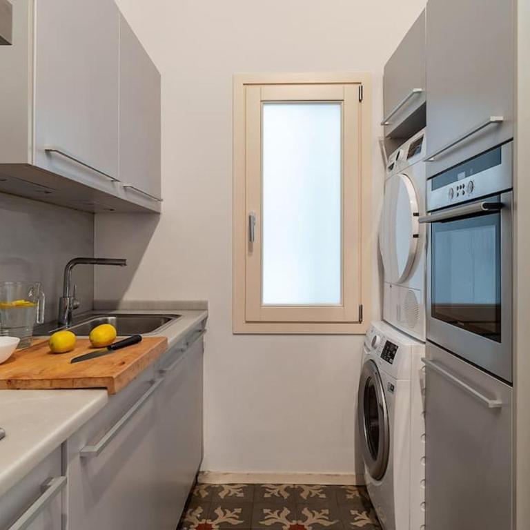 Canela Homes BARCELONA LIGHT - Three-Bedroom Apartment - 33