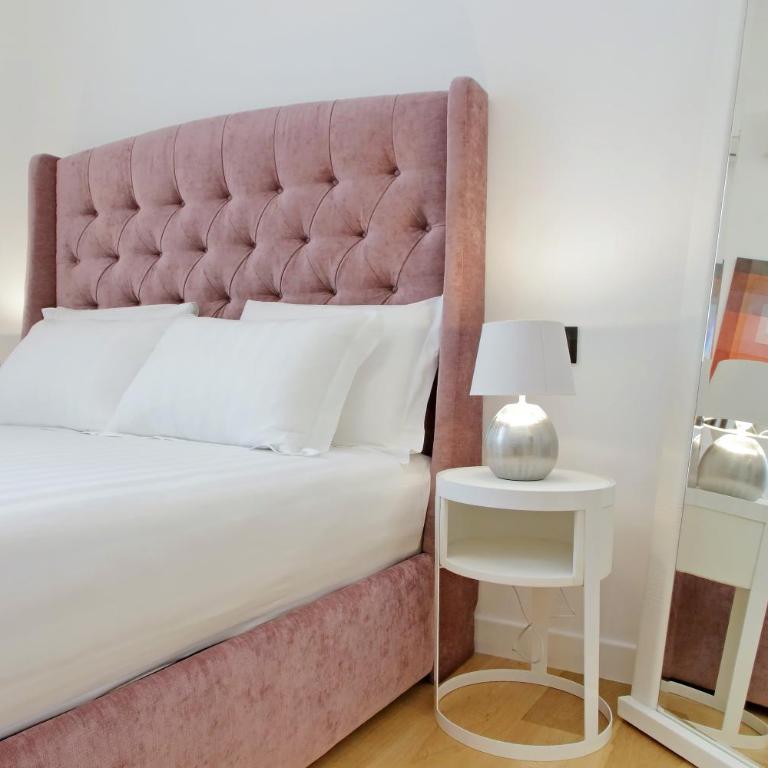 Domus Aurea Luxury Suites - Camera Queen Superior - 2