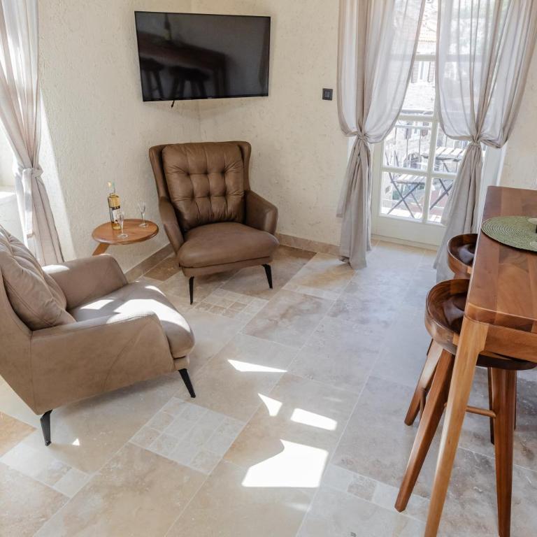 Casa Di Mino Old Town - Studio sa Balkonom - 9