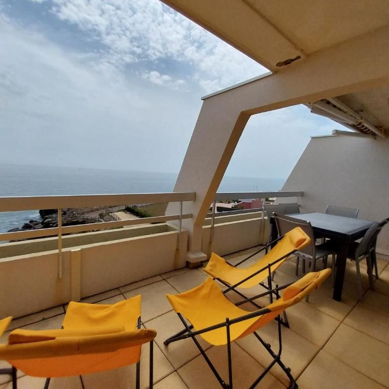 DOUBLE TERRASSE EN 1ERE LIGNE MER, DERNIER ETAGE - Appartement - Vue sur Mer - 12