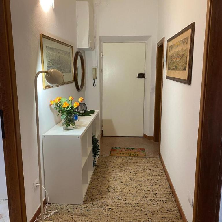 Le Petit Jardin Center Florence - Appartamento con 2 Camere da Letto - 3