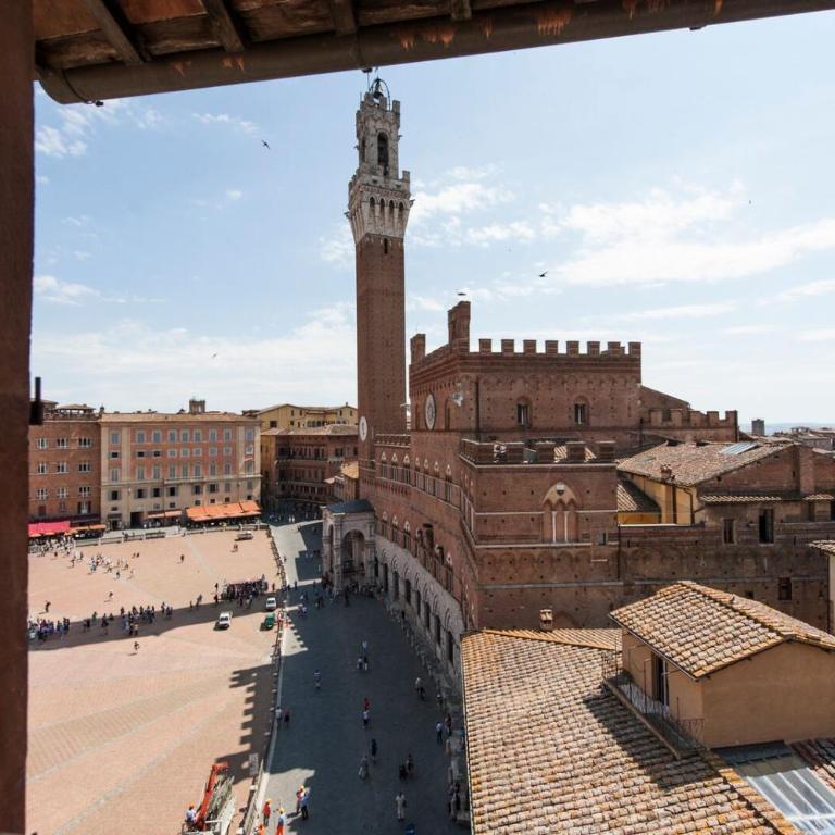 TORRE DEI LAMBERTINI WINDOWS ON PIAZZA DEL CAMPO - Residenza d'epoca - Appartamento con 2 Camere da Letto e con Vista - 44