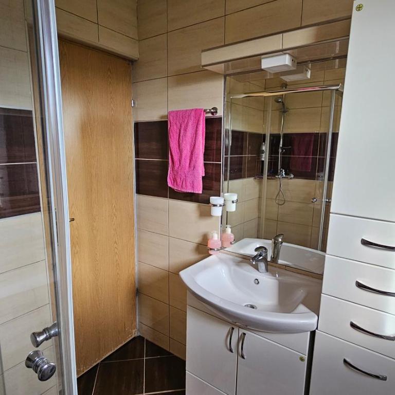 Apartman ADO - Two-Bedroom Apartment - 7