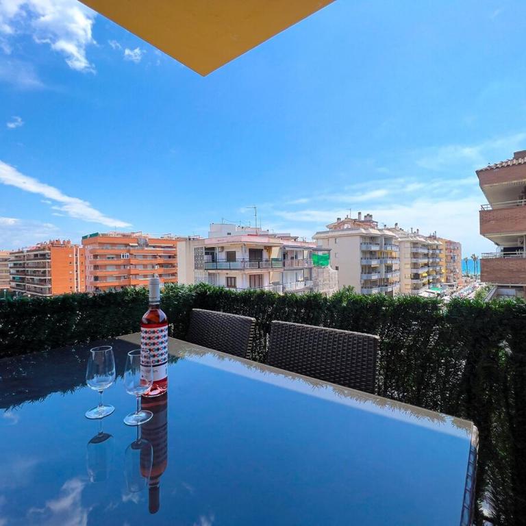 Palm Beach by Unik Vacation - Two-Bedroom Apartment - 8