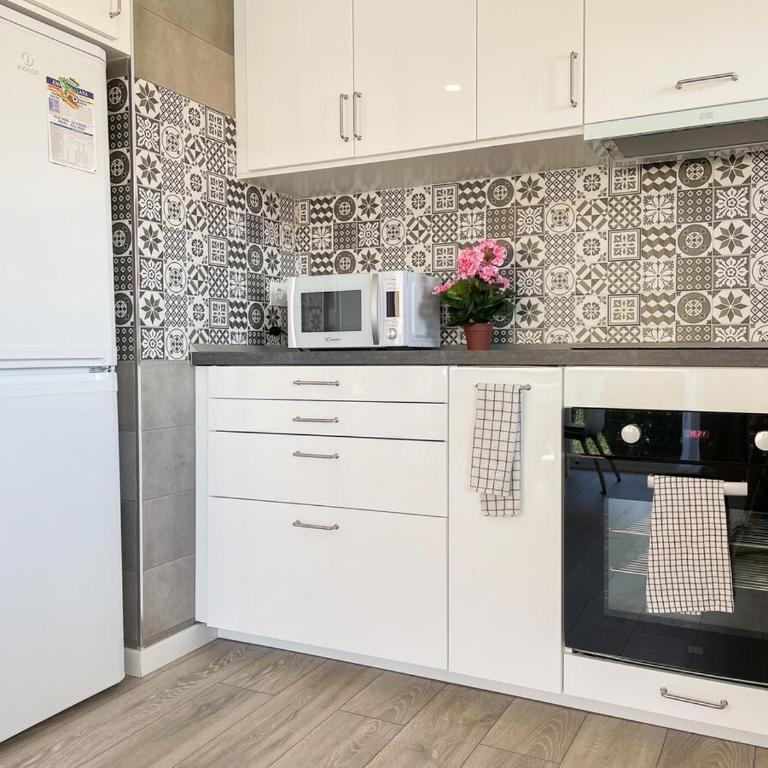 Palm Beach by Unik Vacation - Two-Bedroom Apartment - 30