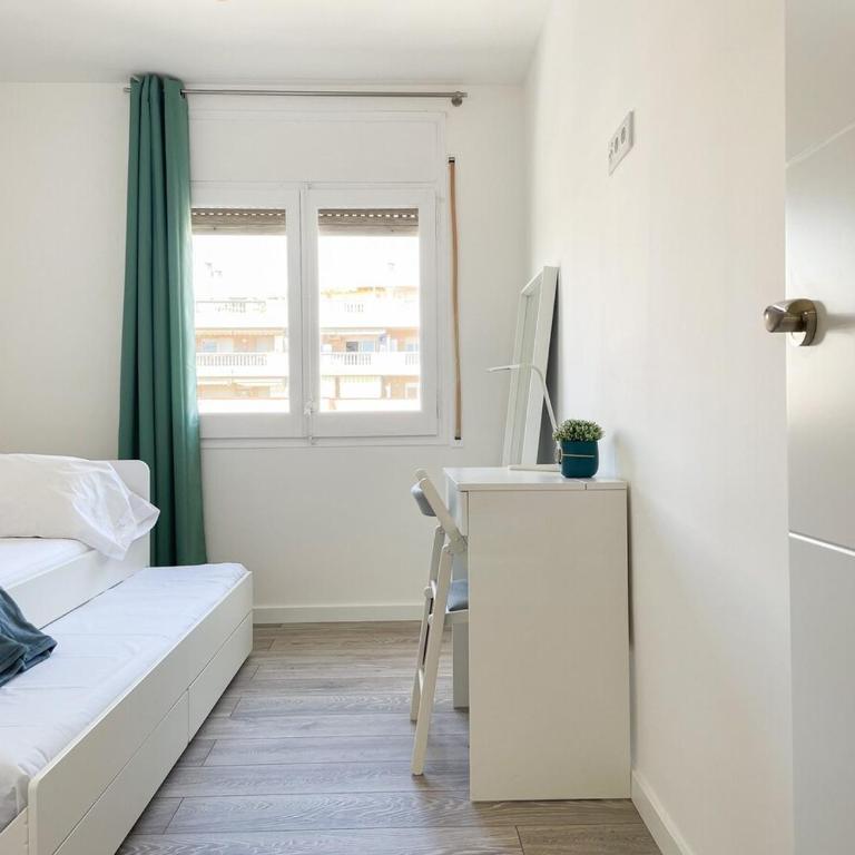 Palm Beach by Unik Vacation - Two-Bedroom Apartment - 39
