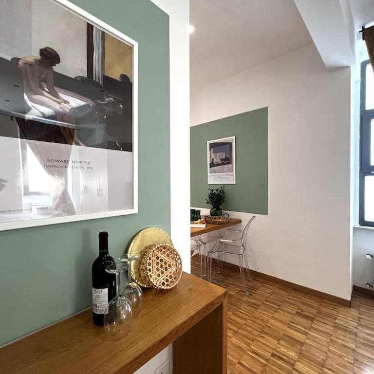 Hopper-Bozzi 59 - Deluxe King Studio - 9