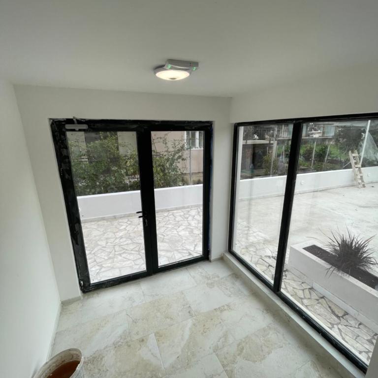 Apartment Novi-Solaris - One-Bedroom Apartment with Balcony and Mountain View - 20