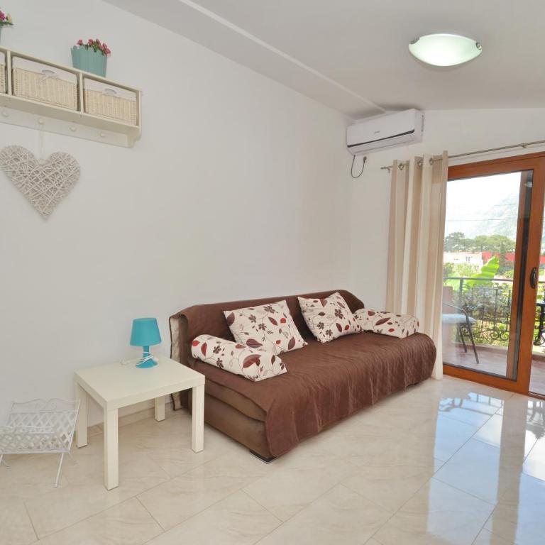 Apartments Dada - One-Bedroom Apartment - 8