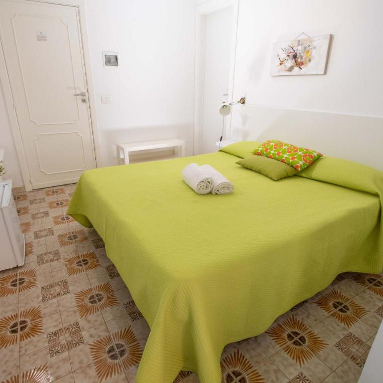 Le Torrette Rooms and Apartments - Camera Matrimoniale con Patio - 9