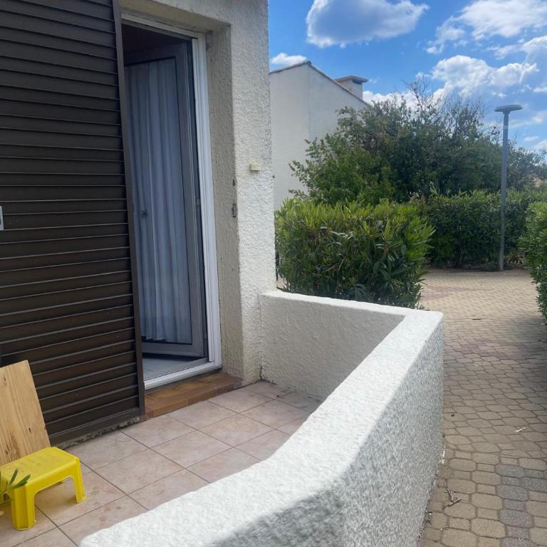 Villa in Heliovillage, Naturiste Village, South of France - Two-Bedroom Villa - 17