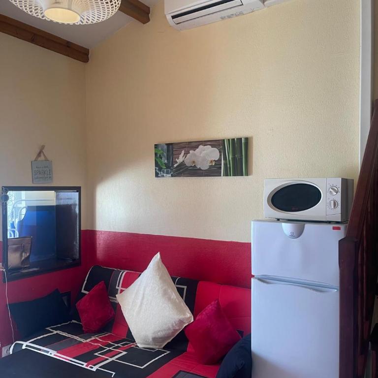 Villa in Heliovillage, Naturiste Village, South of France - Two-Bedroom Villa - 12