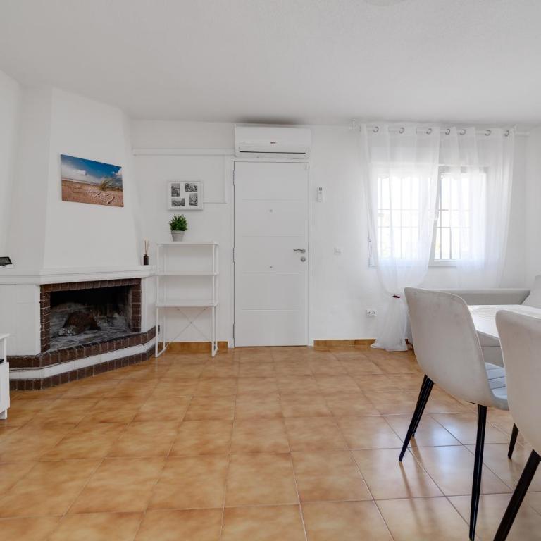 CB Living - 2 bedroom bungalow near Zenia Beach - Apartamento de 2 dormitorios - 18