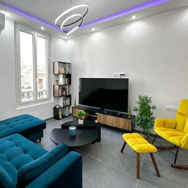 Chic Renovated Home - Nice Libération - Entire 2BR 2BA Apartment or Private Rooms with Private Bathrooms - AC and Garage on request - Appartement 2 Chambres - 34