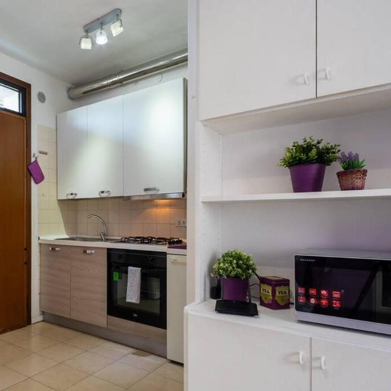 Comfort Flat Vicenza with parking! - Appartamento con 1 Camera da Letto - 4
