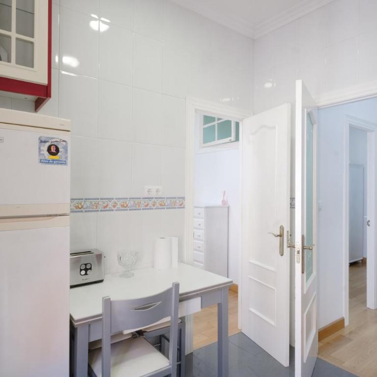 Apartment Gijón - Avda La Costa - Apartamento con 4 dormitorios - 32