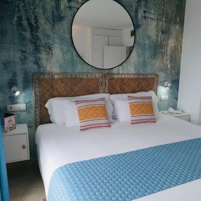Bahía Serena - one-bedroom apartment with front sea view - 3